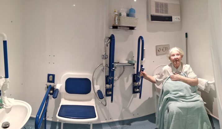 Image of Patricia trying out WashPod