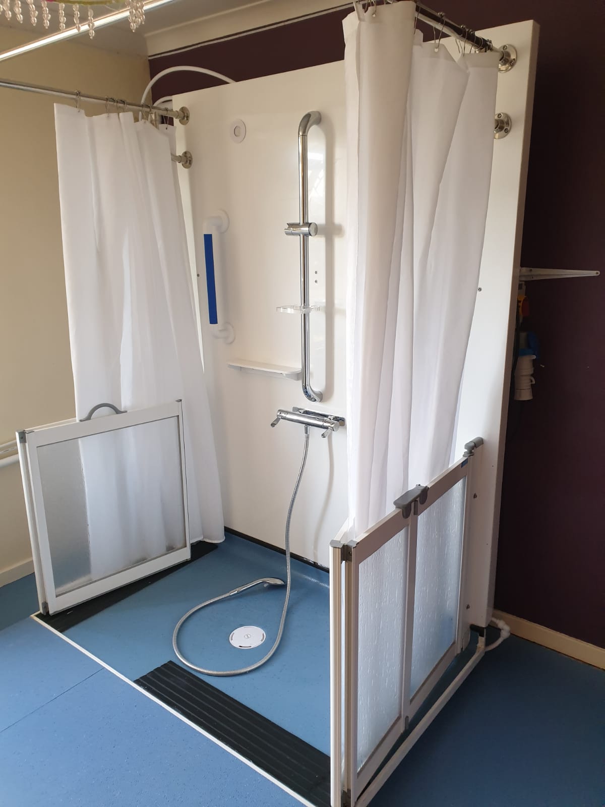 Photo of the Micro WashPod disabled temporary wetroom used for a second time in South Coast Local Authority